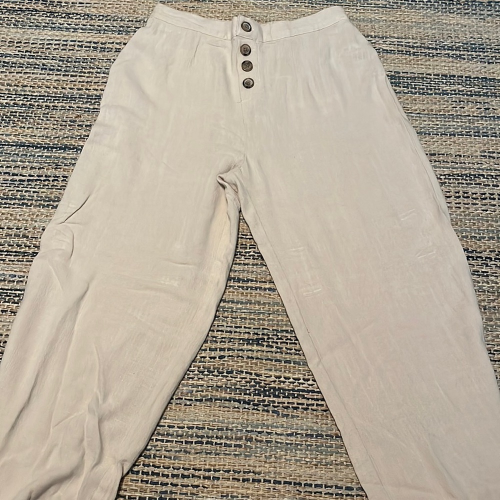 Aeropostale Capri Trousers